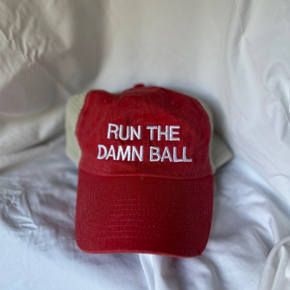 “Run the Ball” baseball cap -NWT - Picture 4 of 4